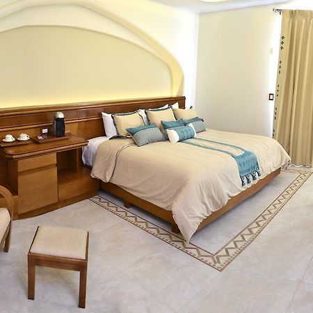 Palmas Hotel & Spa イスミキルパン エクステリア 写真